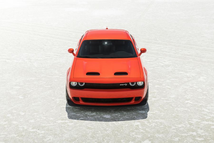  Dodge Challenger SRT Super Stock (LC) 2020 года  (фото 9 из 44)